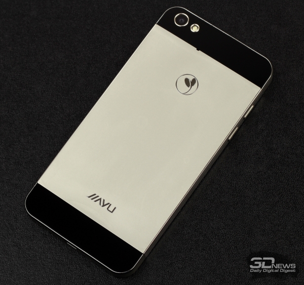  Jiayu G5 design: Mac OS X wallpapers 