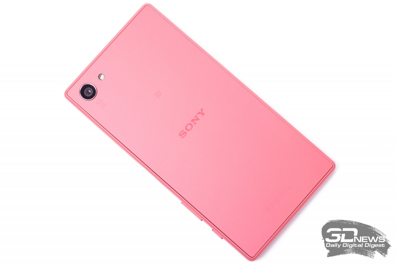  Sony Xperia Z5 Compact – задняя панель 