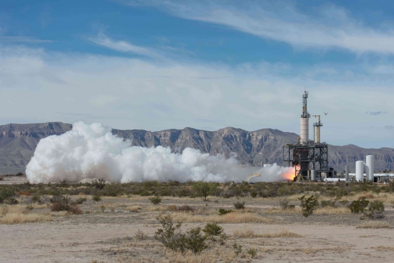  Огневые стендовые испытания двигателя BE-3. Фото Blue Origin 