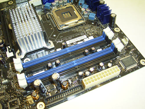  Intel D975XBX 