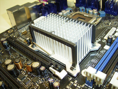  Intel D975XBX 