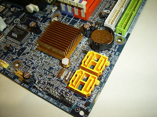  Gigabyte K8N51PVMT-9 