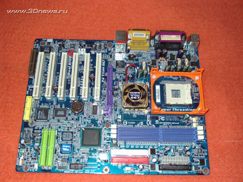  Gigabyte 8PE667 Ultra2 