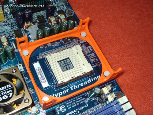  Gigabyte 8PE667 Ultra2 Socket 