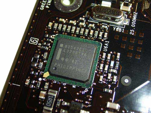 Intel D875PBZ  на чипсете Intel 875P Canterwood 