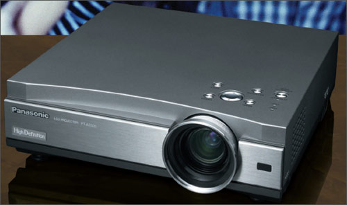  Panasonic PT-L500U 